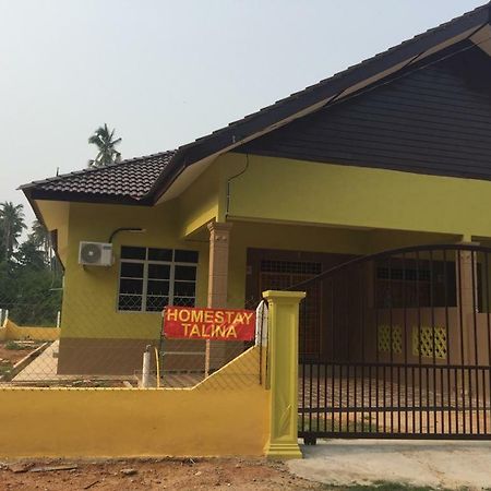 Homestay Talina Kuala Terengganu Ngoại thất bức ảnh