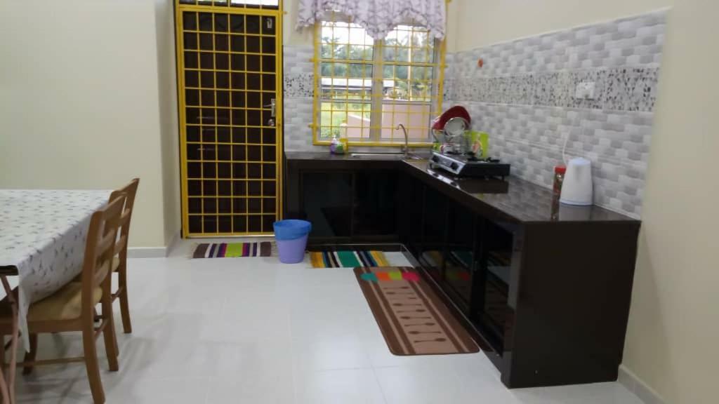 Homestay Talina Kuala Terengganu Ngoại thất bức ảnh